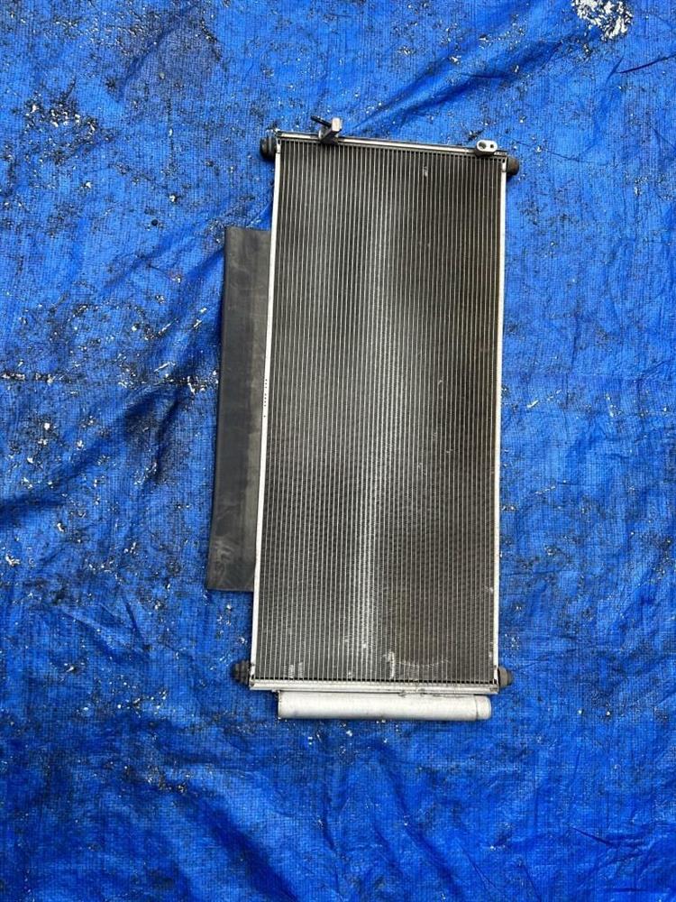 Радиатор кондиционера Хонда Фит в Тынде 240686
