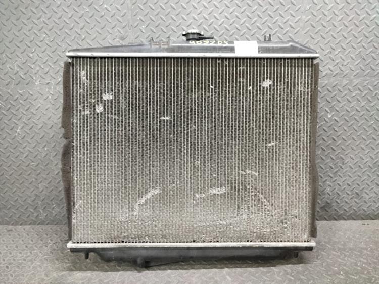 Радиатор основной Исузу Бигхорн в Тынде 409205